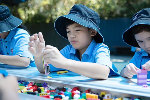 2023-Waterloo-OLMCPS,-ABOUT-US,-Facilities---Lego-tables